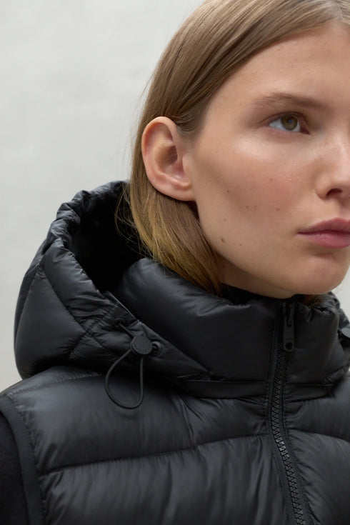 Chaleco woman AORAKI