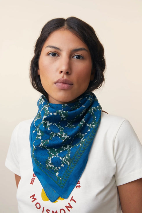 Foulard 680