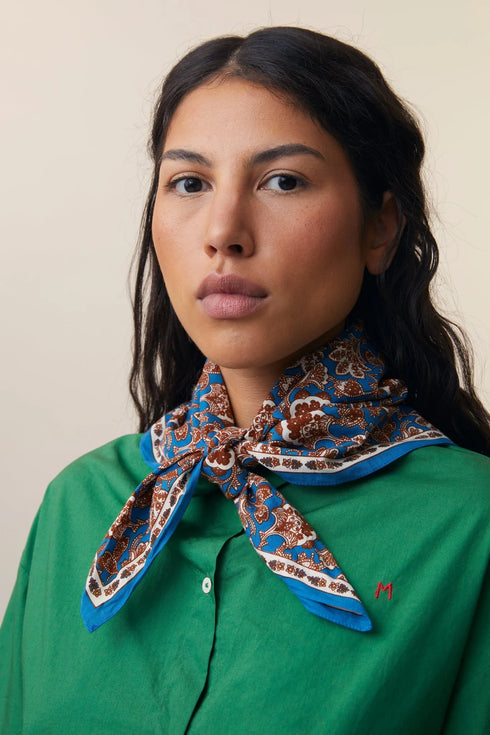 Foulard 764